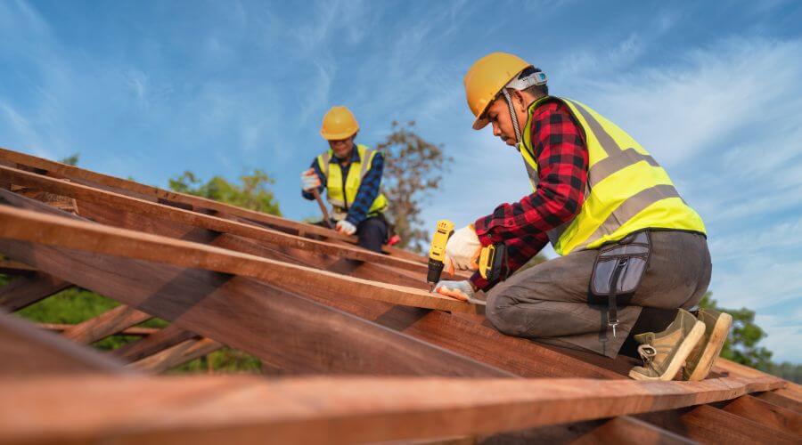 Professional Flat Roofing Installation services in Waldo, WI